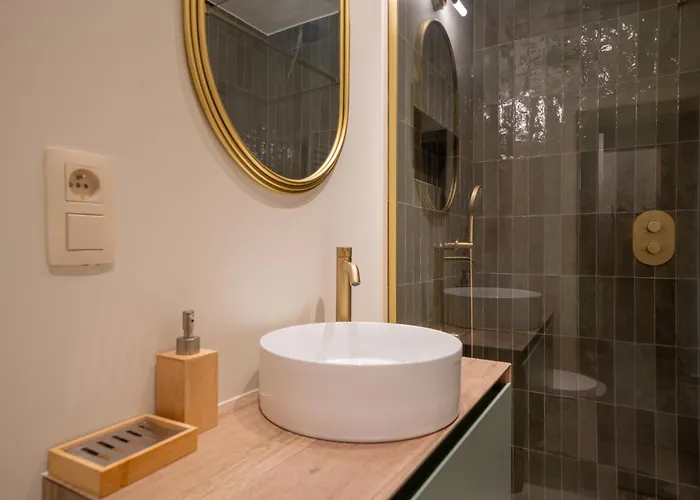 The Edgewater - Cityscape 아파트